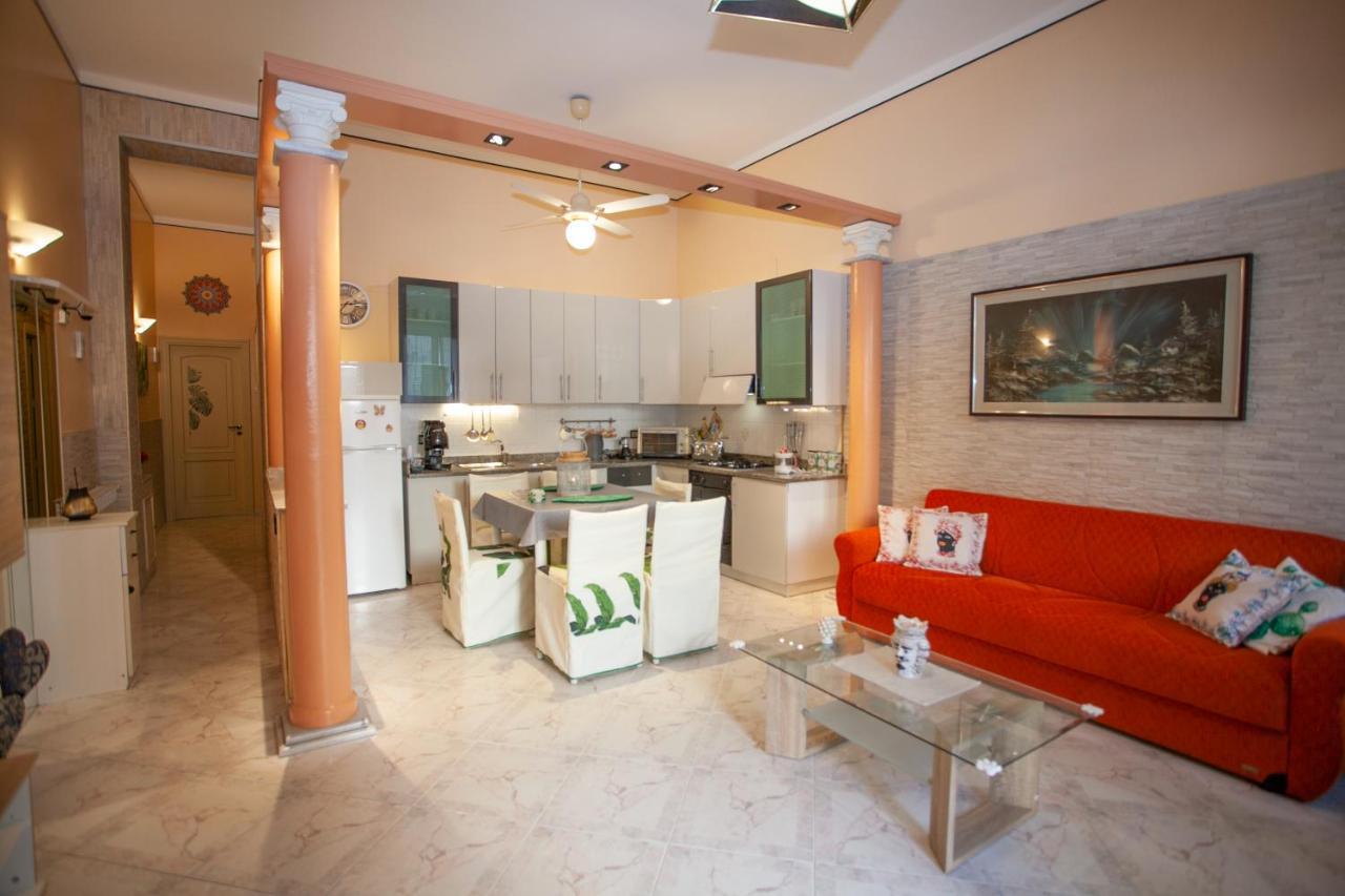 ジャルディーニ・ナクソスCasa Rosamariaアパートメント エクステリア 写真